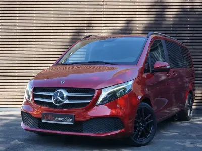 Gebraucht Mercedes V220 Edition 163 PS (119 kW) 2024 Rot Van / Kleinbus