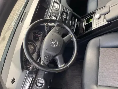 Gebraucht Mercedes E300 Avantgarde 204 PS (150 kW) 2010 Grau Limousine