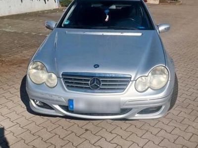 Mercedes C180