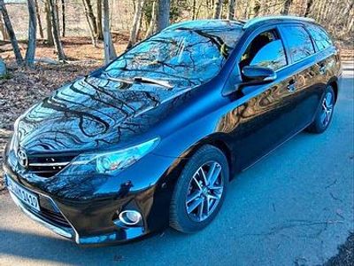 Gebraucht Toyota Auris Life+ 132 PS (97 kW) 2014 Schwarz Kombi