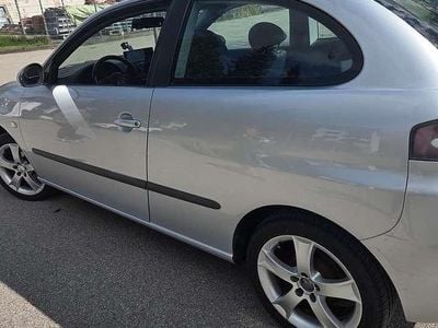 Gebraucht Seat Ibiza Sport 86 PS (63 kW) 2007 Silber Kleinwagen