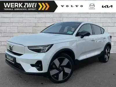 Używany Volvo C40 Ultimate 300 kW (408 KM) 2022 Biały SUV