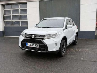 Neu Suzuki Vitara Comfort 129 PS (94 kW) 2025 Weiß SUV