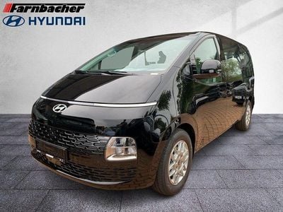 Gebraucht Hyundai Staria Trend 224 PS (164 kW) 2024 Abyss black / mic Van / Kleinbus