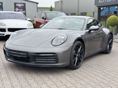 Porsche 911 Carrera