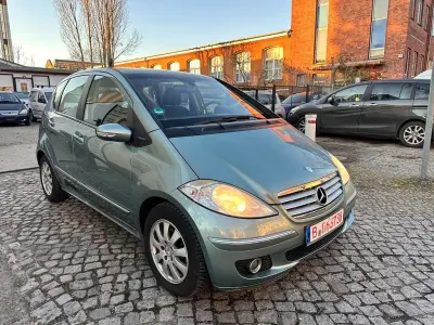 Gebraucht Mercedes A160 82 PS (60 kW) 2004 Blau Limousine