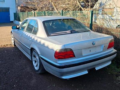 Silber Gebraucht 1999 BMW 740 Sport Line Limousine | 4.999 €