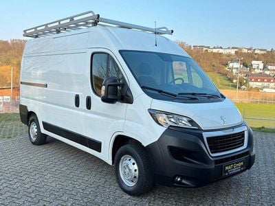 Gebraucht Peugeot Boxer 165 PS (121 kW) 2021 Weiß Van