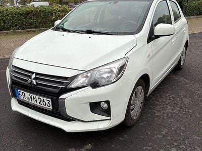 Gebraucht Mitsubishi Space Star Spirit 71 PS (52 kW) 2021 Weiß Kleinwagen