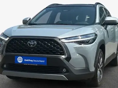 Gebraucht Toyota Corolla Cross Lounge 197 PS (144 kW) 2024 Grau SUV