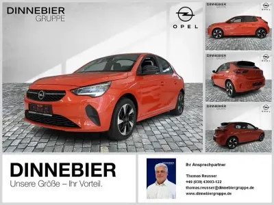 Używany Opel Corsa-e 100 kW (136 KM) 2022 Pomarańczowy Hatchback