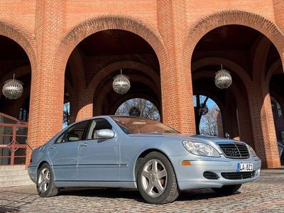 Silber Gebraucht 2004 Mercedes S430 Limousine | 9.900 €