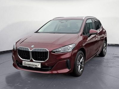 Gebraucht BMW 220 Active Tourer Efficient Dynamics 156 PS (114 kW) 2025 Rot Van / Kleinbus