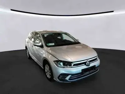 Gebraucht VW Polo Style 95 PS (69 kW) 2023 Silber Kleinwagen