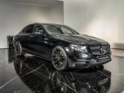 Gebraucht Mercedes E450 AMG 367 PS (269 kW) 2020 Schwarz Limousine
