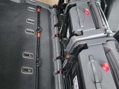 Gebraucht VW Touran 140 PS (102 kW) 2015 Schwarz Van / Kleinbus