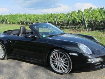 Porsche 911 Carrera 4S Cabriolet