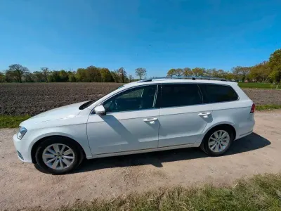 Gebraucht VW Passat Highline 160 PS (117 kW) 2011 Weiß Kombi