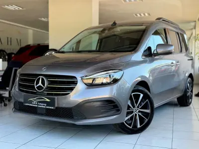 Używany Mercedes 180 Progressive 116 KM (85 kW) 2022 Szary Sedan/Limuzyna