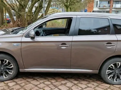 Gebraucht Mitsubishi Outlander P-HEV