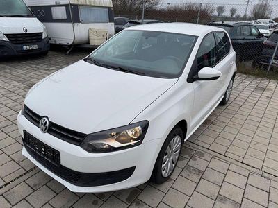 Weiß Gebraucht 2009 VW Polo Comfortline Limousine | 4.500 € (Teuer)