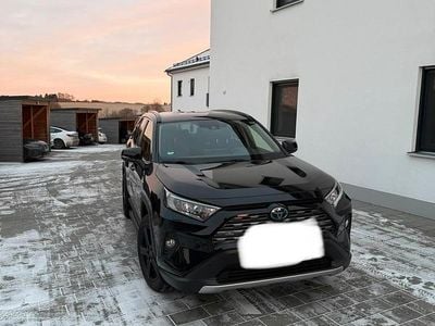 Gebraucht Toyota RAV4 Hybrid 178 PS (130 kW) 2019 Schwarz SUV