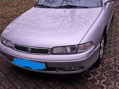 Silber Gebraucht 1996 Mazda 626 Limousine | 1.200 €