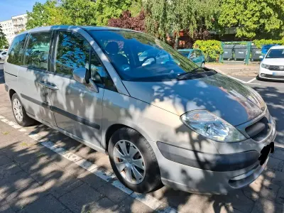 Używany Citroën C8