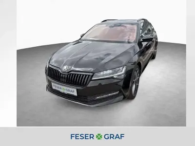 Gebraucht Skoda Superb SportLine 150 PS (110 kW) 2022 Blackmagicperleffekt Kombi