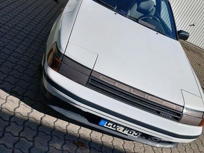 Weiß Gebraucht 1989 Toyota Celica Cabrio | 6.990 €