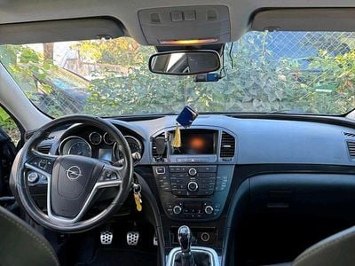 Gebraucht Opel Insignia Sport 163 PS (119 kW) 2012 Schwarz Kombi