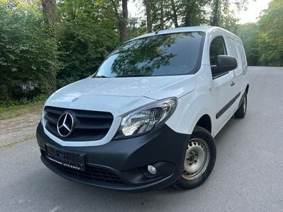 Mercedes Citan 111