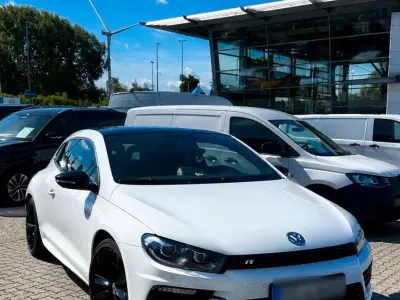 Gebraucht VW Scirocco R 280 PS (205 kW) 2017 Weiß Coupé