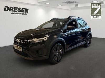 Gebraucht Dacia Sandero Essentiel 91 PS (66 kW) 2022 Schwarz Kleinwagen