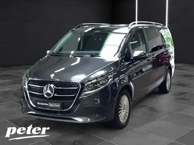 Gebraucht Mercedes V220 Style 163 PS (119 kW) 2025 Graphitgrau metallic Van / Kleinbus