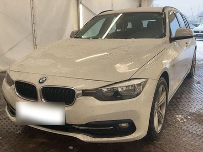 Gebraucht BMW 316 Sport Line 115 PS (84 kW) 2016 Weiß Kombi