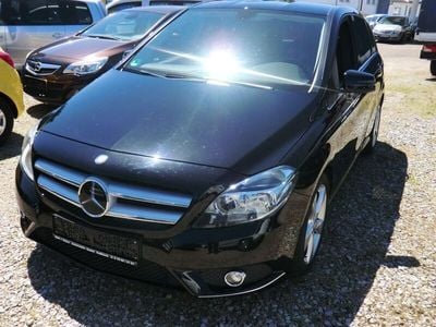 Mercedes B220