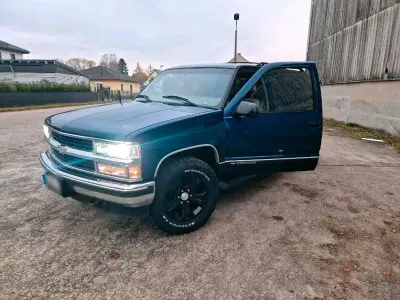 Second-hand Chevrolet Tahoe 256 CP (188 kW) 1999 Albastru SUV