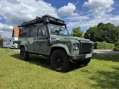 Gebraucht Land Rover Defender SE 122 PS (89 kW) 2014 Grün Kombi