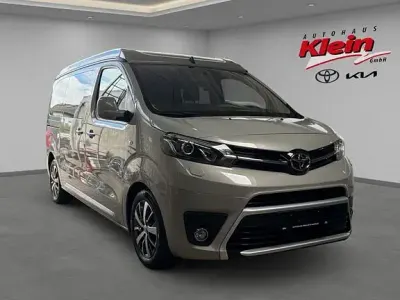 Gebraucht Toyota Proace Verso Comfort 150 PS (110 kW) 2018 Sandstein metallic Van / Kleinbus