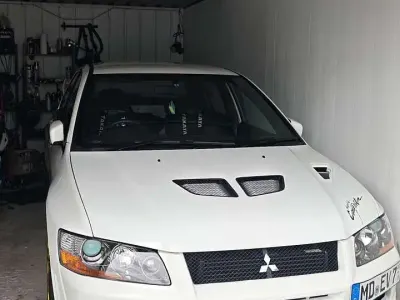 Gebraucht Mitsubishi Lancer 310 PS (228 kW) 2001 Limousine