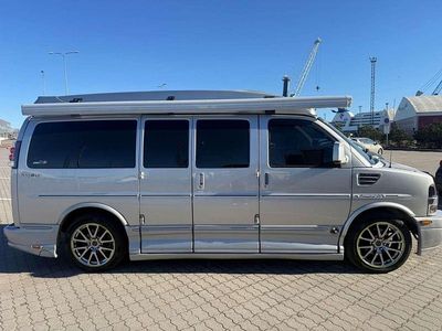 Gebraucht GMC Savana 314 PS (230 kW) 2012 Silber Van / Kleinbus