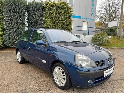 Gebraucht Renault Clio II 107 PS (78 kW) 2002 Blau Kleinwagen