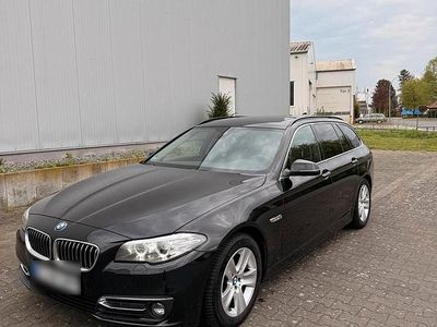 Usata BMW 520 190 CV (139 kW) 2013 Nero Station wagon