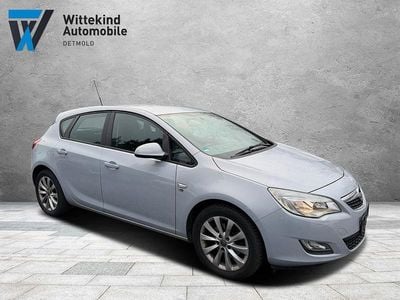 Gebraucht Opel Astra 110 PS (80 kW) 2012 Grau Limousine