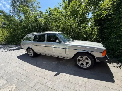 Gebraucht Mercedes 280 185 PS (136 kW) 1981 Silber Kombi