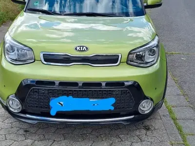 Gebraucht Kia Soul Spirit 132 PS (97 kW) 2015 Grün SUV