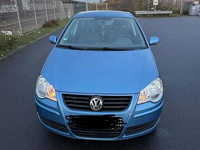 Blau Gebraucht 2005 VW Polo Comfortline Limousine | 2.150 € (Etwas zu teuer)