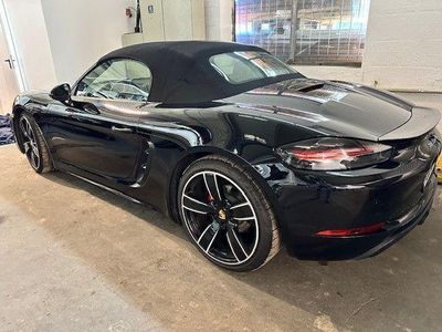 Porsche 718 Boxster