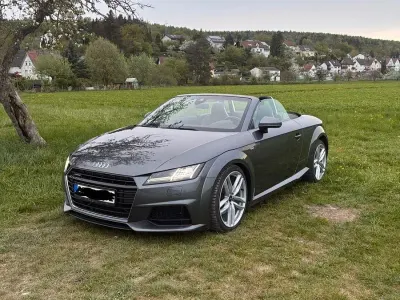 Gebraucht Audi TT Roadster Ambiente 230 PS (169 kW) 2015 Grau Cabrio